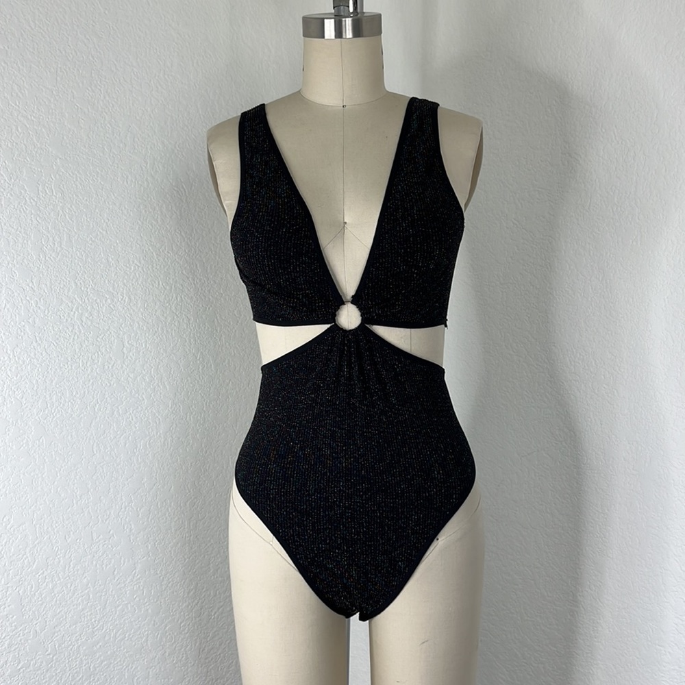 ANWND Metallic Cut Out Bodysuit